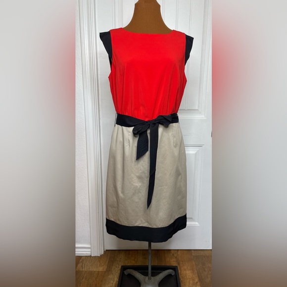 Tahari Dresses & Skirts - Tahari Color Block Cap Sleeve Ribbon Belt Shift Dress Size 8